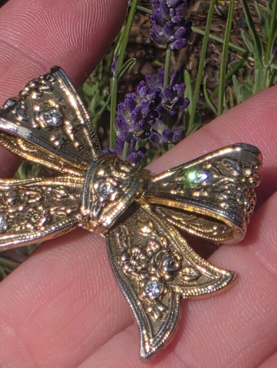 1928 Jewelry - 1928 Gold-Tone Bow Brooch with Clear Rhinestones